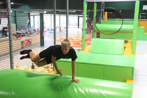 Warrior Bounce - Trampoline Parc Rennes